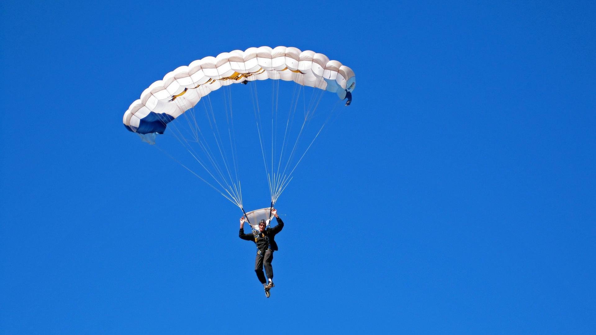 2026年世界游泳锦标赛男子100米自由泳决赛 破纪录大战一触即发